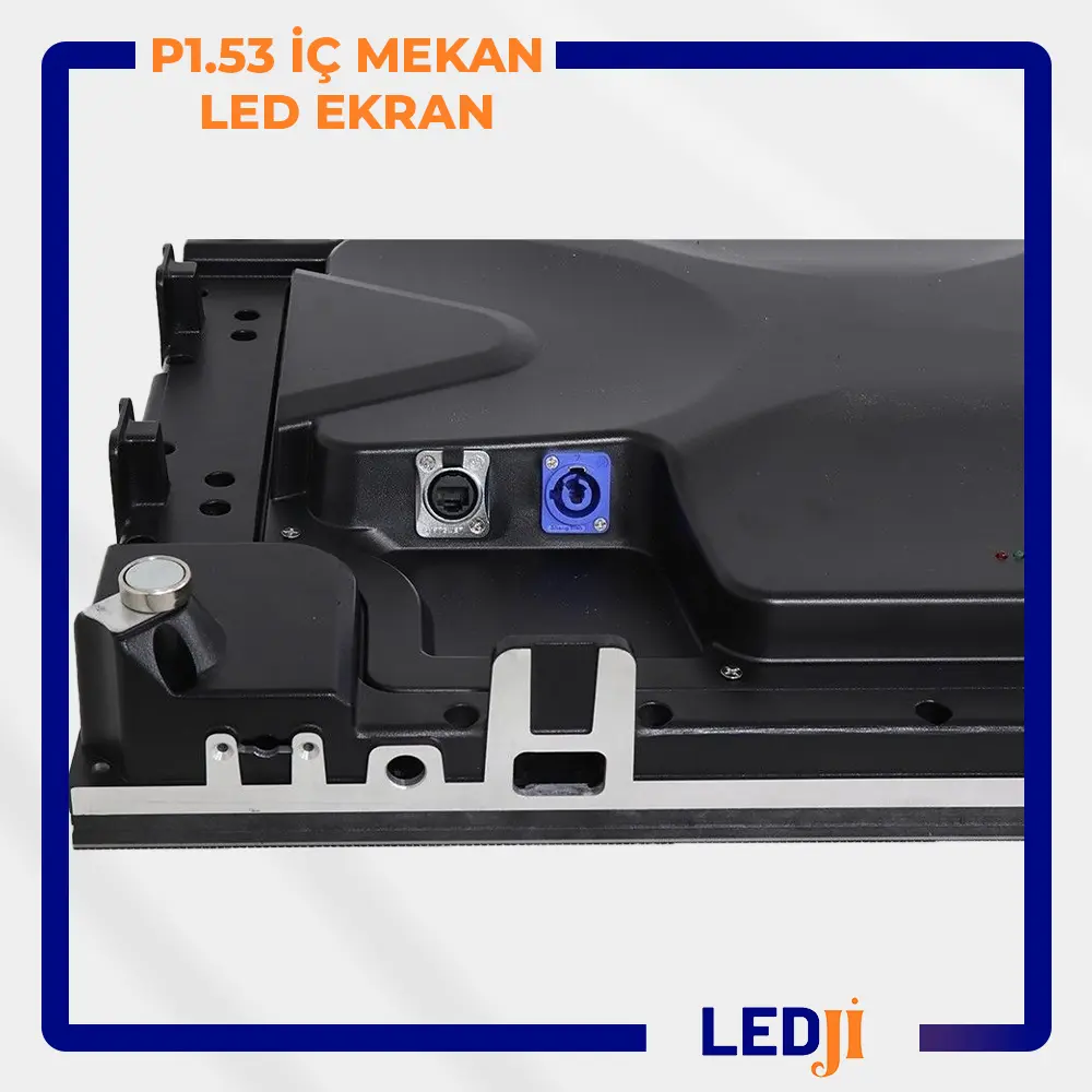 Yakından izleme için tasarlanmış P1.53 LED ekran, pürüzsüz ve canlı görüntü sağlar