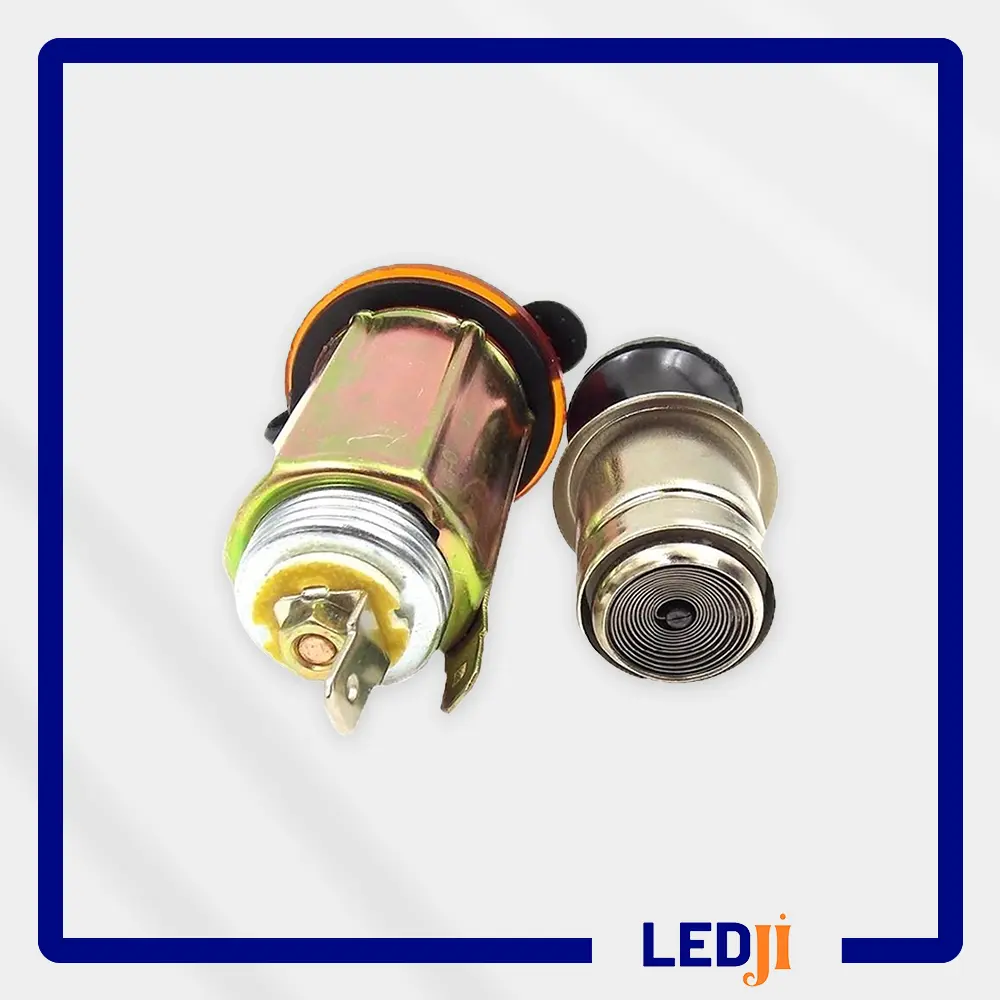 12V 10A oto elektrik sistemleri için çakmak ve şase bağlantı soketi